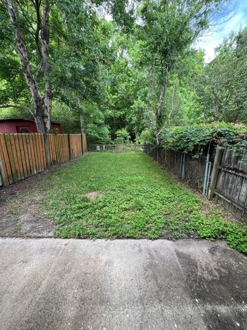 5040 Foxwood Drive, North Charleston, SC 29418