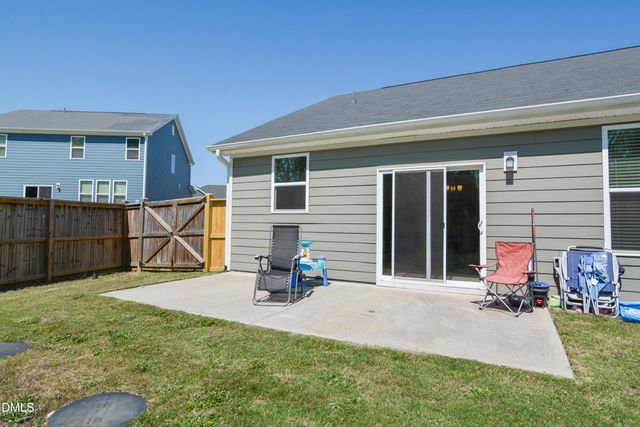 22 Mcintosh Court, Fuquay Varina, NC 27526