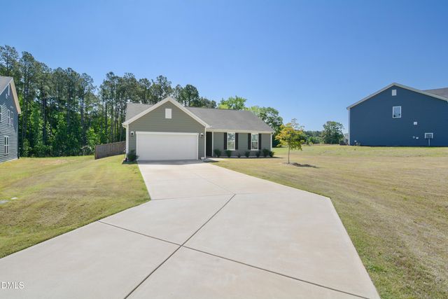 22 Mcintosh Court, Fuquay Varina, NC 27526