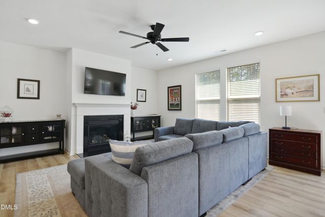 22 Mcintosh Court, Fuquay Varina, NC 27526