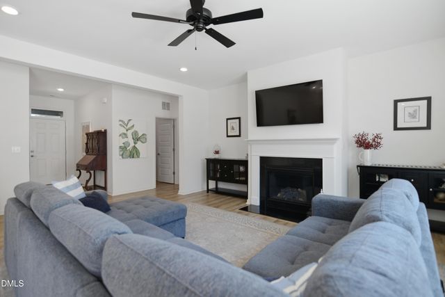 22 Mcintosh Court, Fuquay Varina, NC 27526