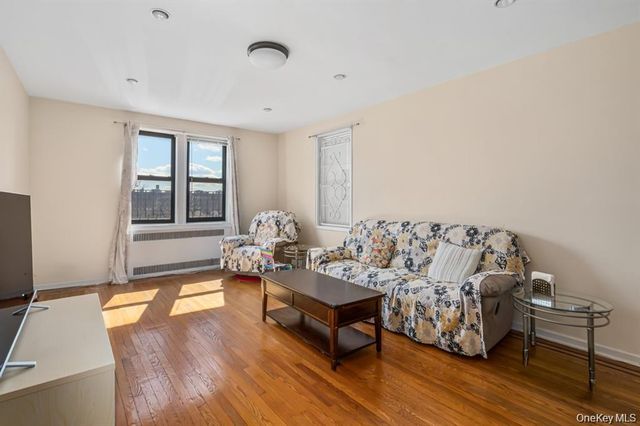 4035 Ithaca 5D, Elmhurst, NY 11373