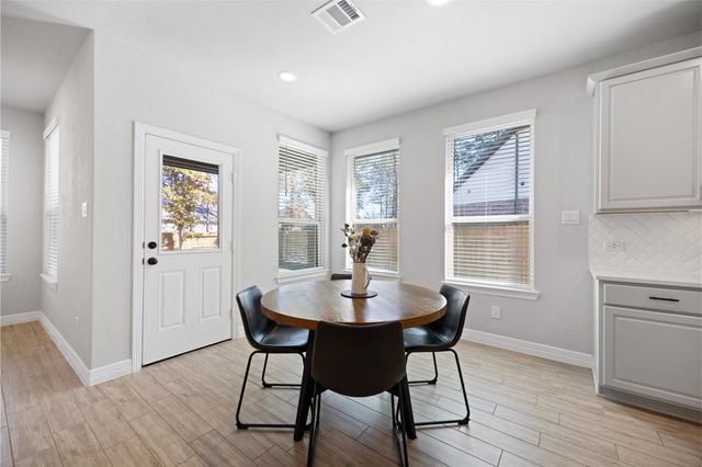 108 Yellow Perch Way, Conroe, TX 77318