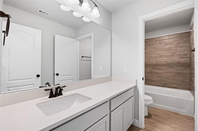 108 Yellow Perch Way, Conroe, TX 77318