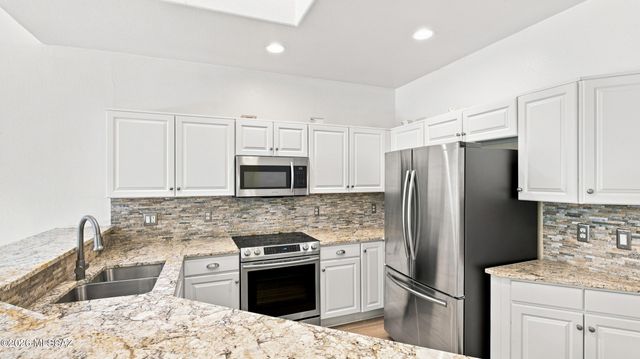 13401 N Rancho Vistoso Blvd Unit 204, Oro Valley, AZ 85755
