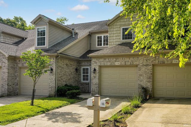 718 E Bayberry Court, Bloomington, IN 47401