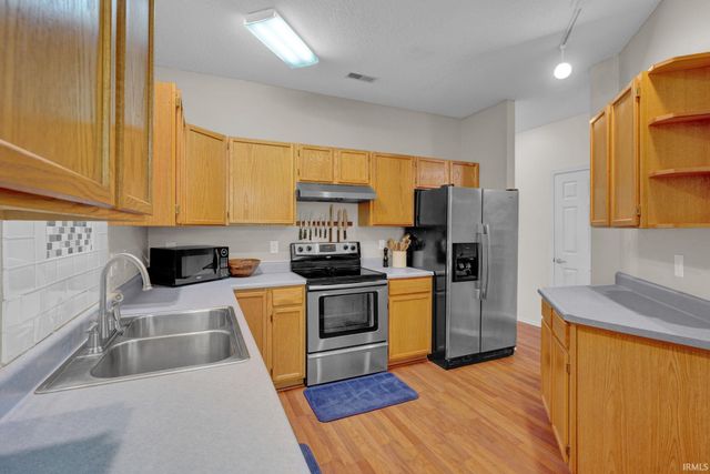 718 E Bayberry Court, Bloomington, IN 47401