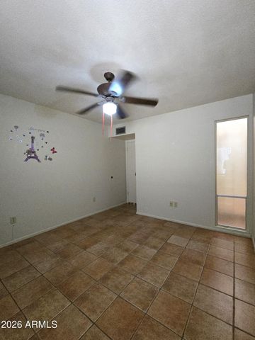 4747 W PALMAIRE Avenue, Glendale, AZ 85301