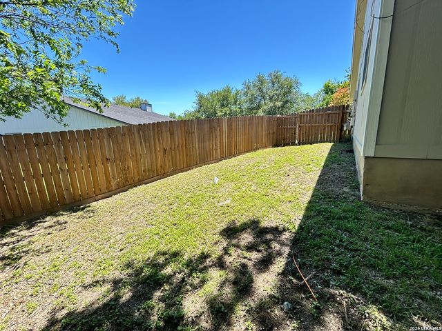 6308 Worchester Knls, San Antonio, TX 78233