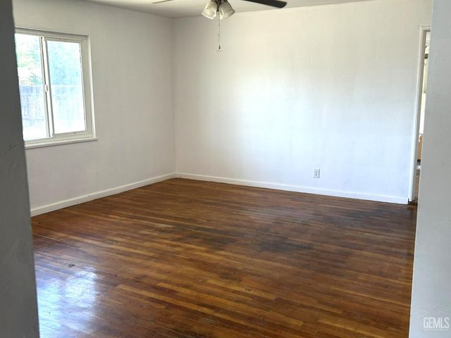 1417 Dorian Drive, Bakersfield, CA 93304