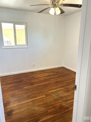 1417 Dorian Drive, Bakersfield, CA 93304