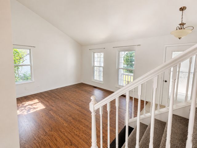 115 Seton Creek Drive, Oswego, IL 60543