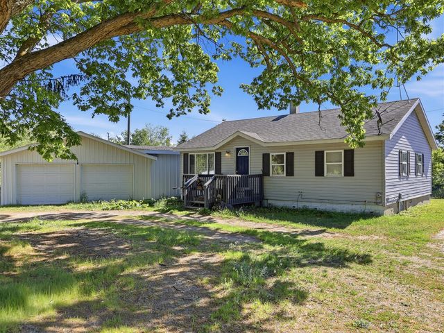 12934 40th Avenue, Remus, MI 49340