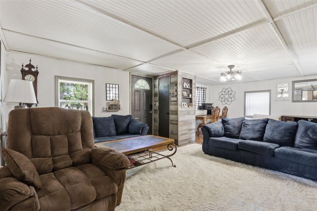 12934 40th Avenue, Remus, MI 49340