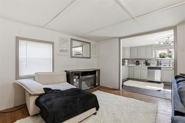 12934 40th Avenue, Remus, MI 49340