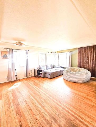 5603 Winchester St, San Diego, CA 92139