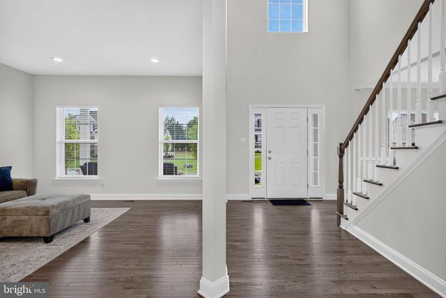 4 CHARLOTTE CT, Marlton, NJ 08053
