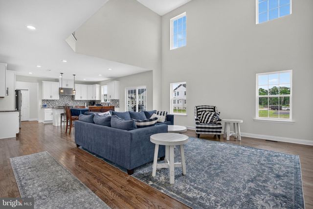 4 CHARLOTTE CT, Marlton, NJ 08053