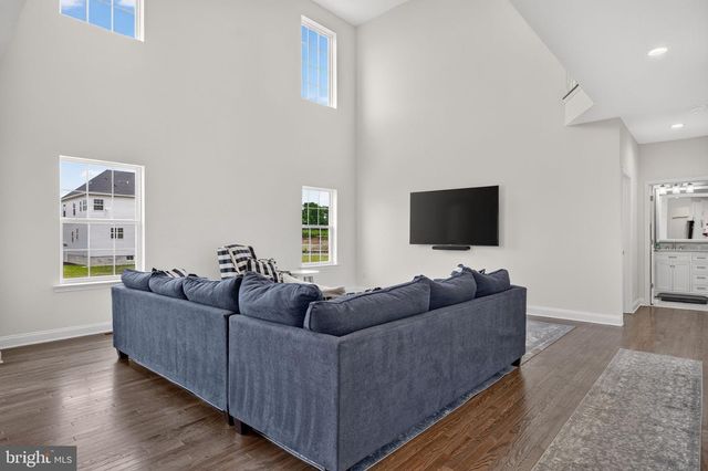 4 CHARLOTTE CT, Marlton, NJ 08053
