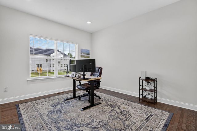4 CHARLOTTE CT, Marlton, NJ 08053