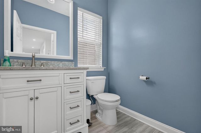 4 CHARLOTTE CT, Marlton, NJ 08053