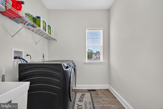 4 CHARLOTTE CT, Marlton, NJ 08053