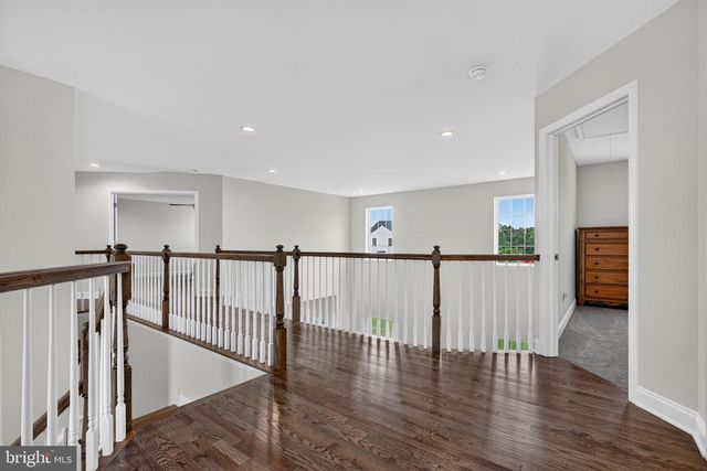 4 CHARLOTTE CT, Marlton, NJ 08053