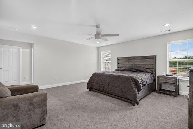 4 CHARLOTTE CT, Marlton, NJ 08053