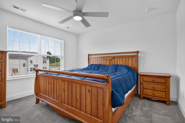 4 CHARLOTTE CT, Marlton, NJ 08053