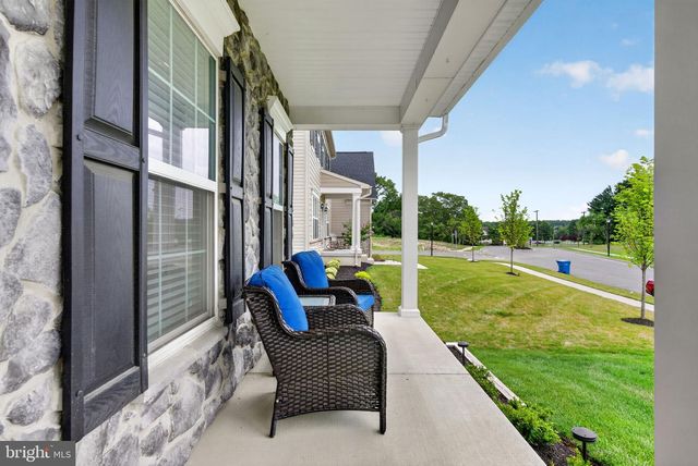 4 CHARLOTTE CT, Marlton, NJ 08053