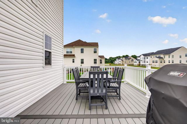 4 CHARLOTTE CT, Marlton, NJ 08053