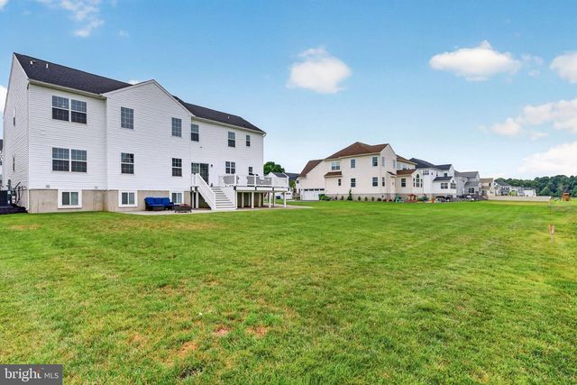 4 CHARLOTTE CT, Marlton, NJ 08053