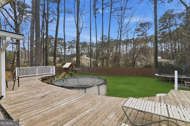 1158 Park Forest Drive NW, Lilburn, GA 30047