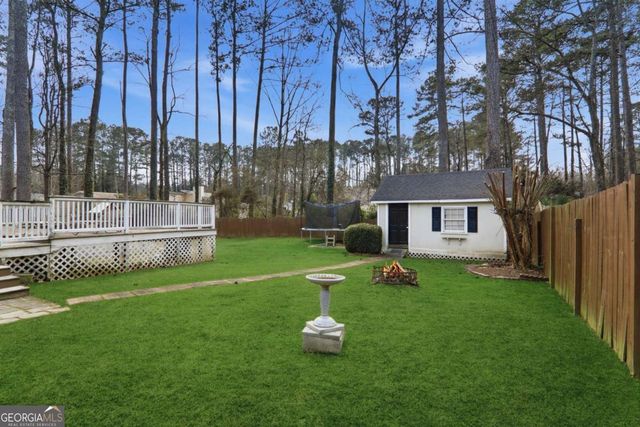 1158 Park Forest Drive NW, Lilburn, GA 30047