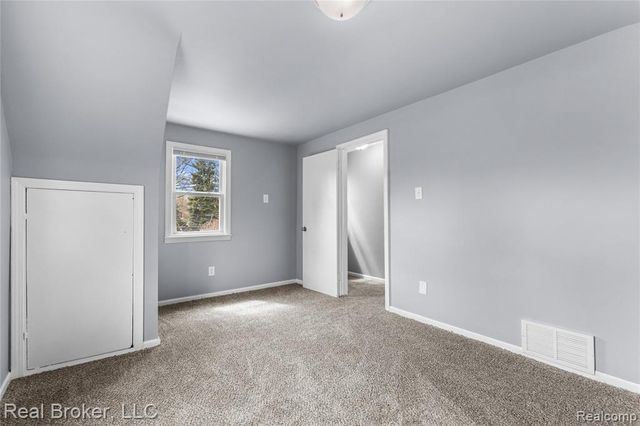4637 University Place, Detroit, MI 48224