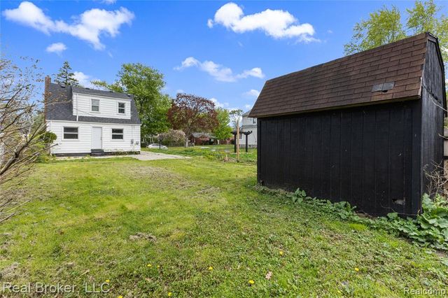 4637 University Place, Detroit, MI 48224