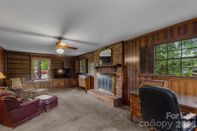 1214 Hawthorne Road, Lancaster, SC 29720