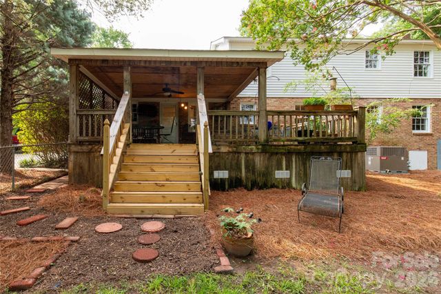 1214 Hawthorne Road, Lancaster, SC 29720