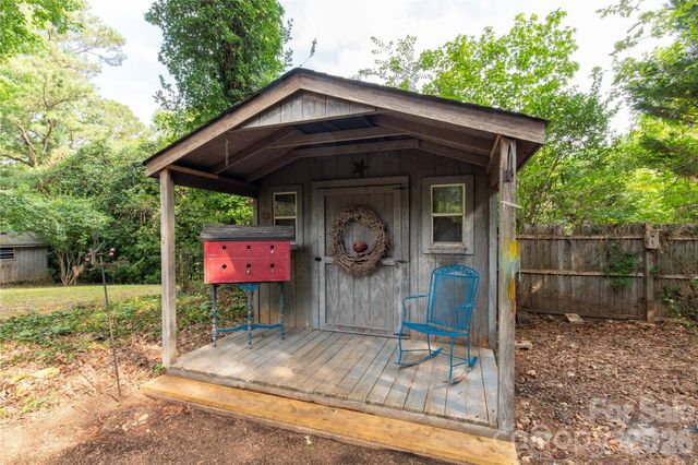 1214 Hawthorne Road, Lancaster, SC 29720