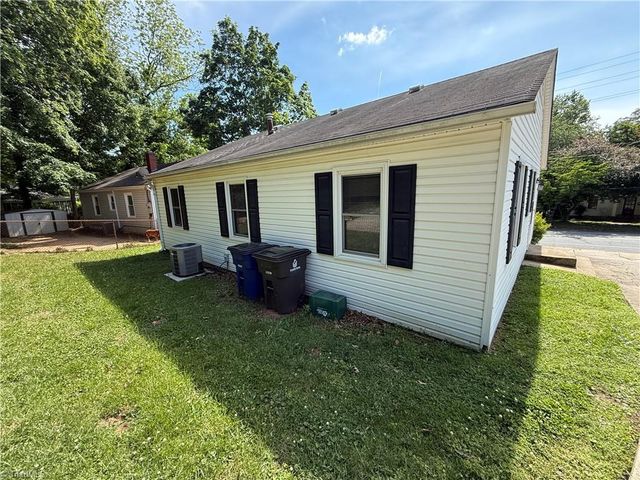 651 S Sunset Drive, Winston-salem, NC 27103