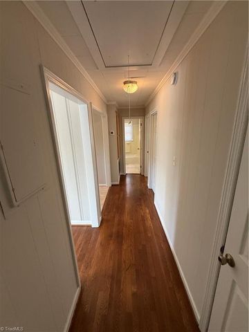 651 S Sunset Drive, Winston-salem, NC 27103