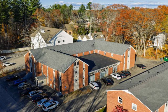 10-14 Strafford Avenue, Durham, NH 03824