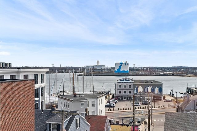 12 Cox Ct PHA, Beverly, MA 01915