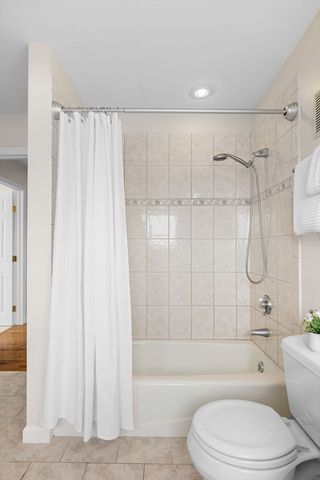 12 Cox Ct PHA, Beverly, MA 01915