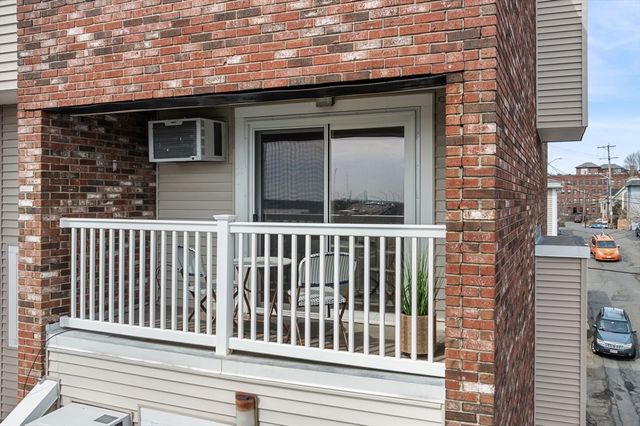 12 Cox Ct PHA, Beverly, MA 01915