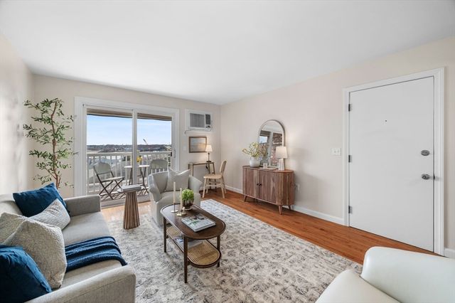 12 Cox Ct PHA, Beverly, MA 01915