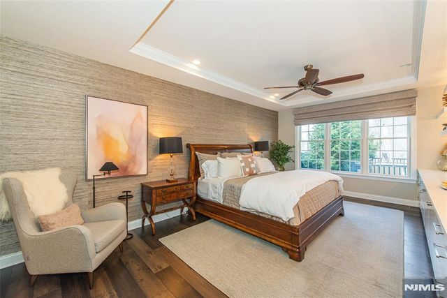 44 Hazy Gate Terrace, Franklin Lakes, NJ 07417