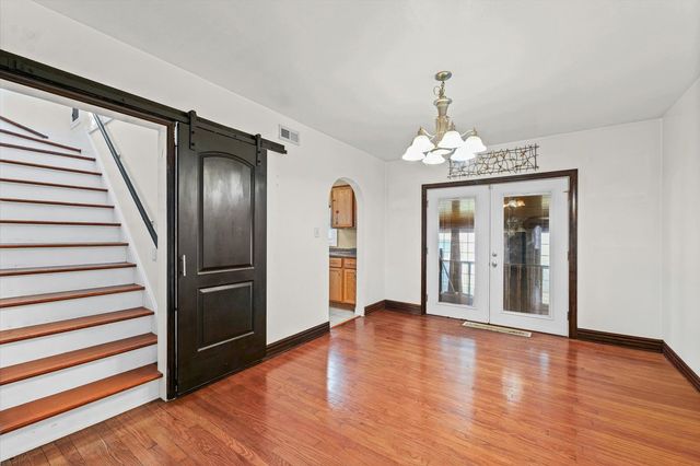 1608 W SPRINGFIELD, Champaign, IL 61821