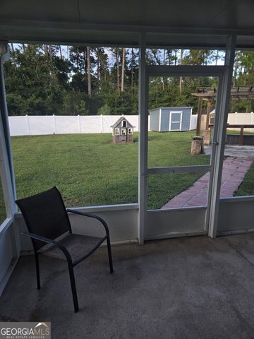 124 Cedar Circle Drive, Kingsland, GA 31548