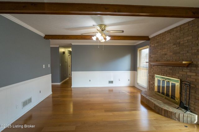 7209 Old N Church Rd, Louisville, KY 40214